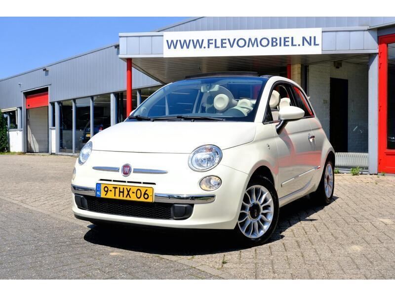 Wit, metallic lak Gebruikt 2014 Fiat 500C Lounge Cabriolet | € 7.950 (Goede deal) - Afbeelding 1/4