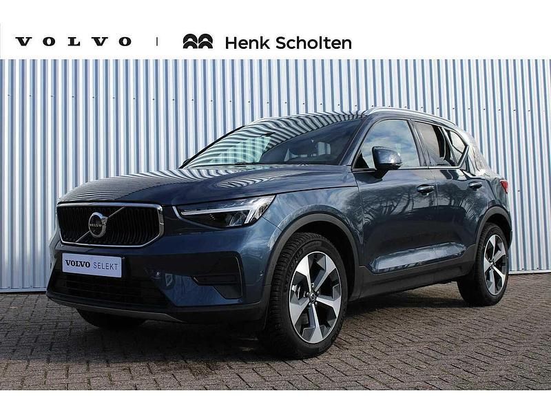 Gebruikt 2026 Volvo XC40 Core SUV | € 49.950 (Iets duurder) - Afbeelding 1/4