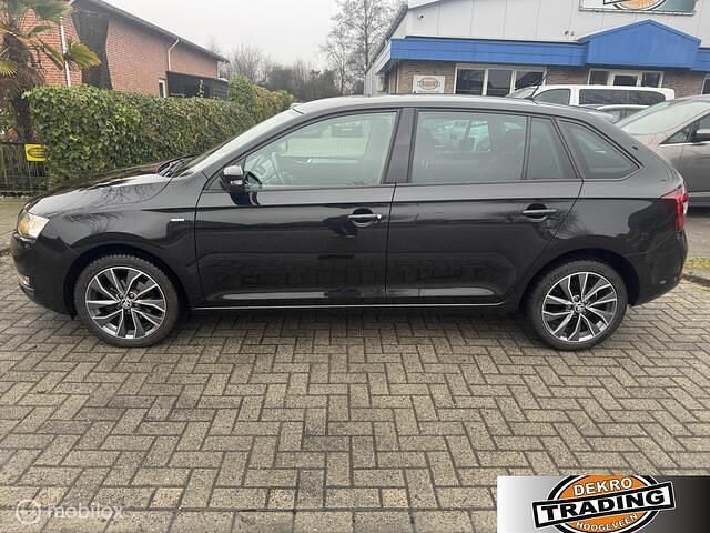 Occasion Skoda Rapid Drive 95 PK (69 kW) 2018 Zwart Hatchback