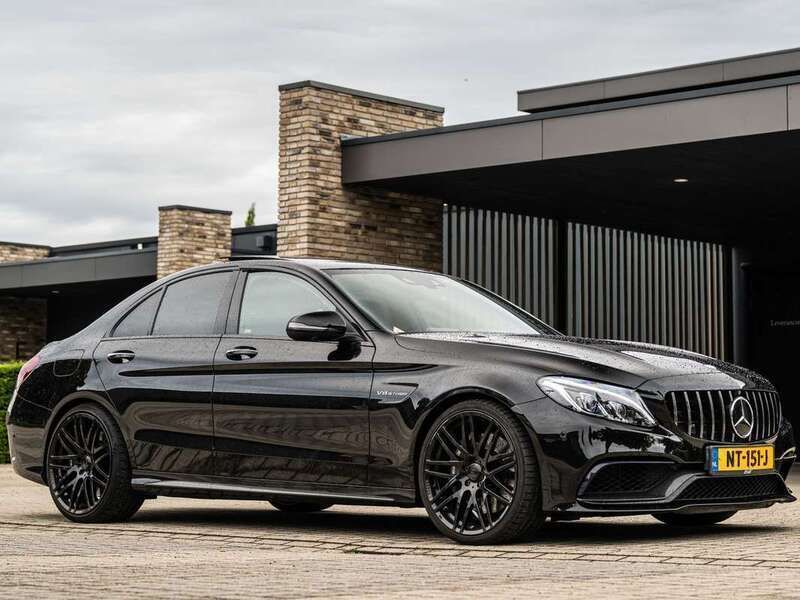 Zwart Gebruikt 2016 Mercedes C63 AMG AMG Sedan | € 34.950 (Super prijs) - Afbeelding 1/4