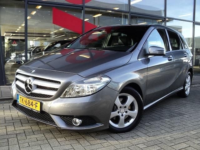Occasion Mercedes B200 Prestige 157 PK (115 kW) 2014 Grijs MPV