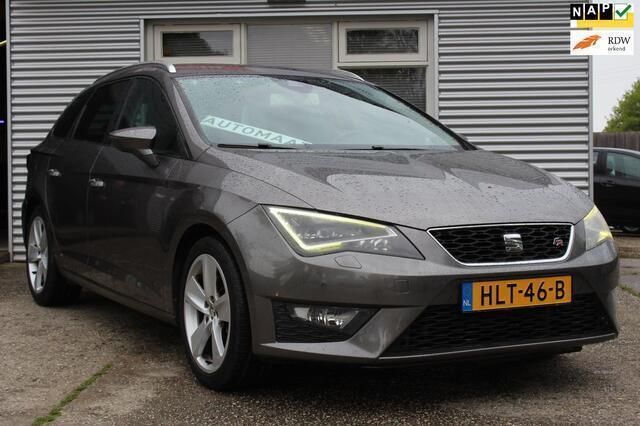 Bruin Gebruikt 2013 Seat Leon ST Business Stationwagen | € 11.500 (Goede deal) - Afbeelding 1/4