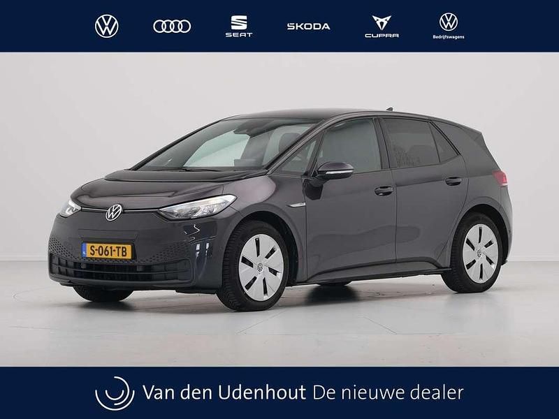 Grijs, metallic lak Gebruikt 2023 VW ID.3 Pro Hatchback | € 24.640 (Iets duurder) - Afbeelding 1/4