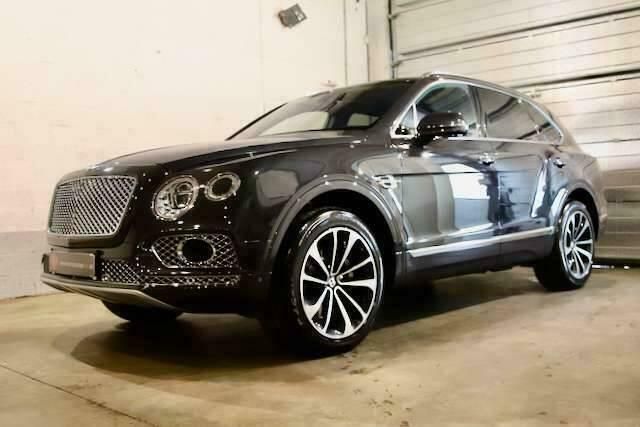 Grijs Gebruikt 2017 Bentley Bentayga Mulliner SUV | € 119.895 - Afbeelding 1/4