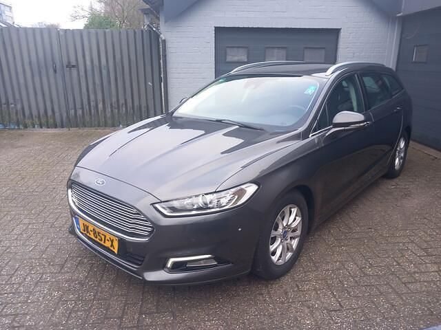 Grijs Occasion 2016 Ford Mondeo Titanium Stationwagen | € 7.999 (Eerlijke prijs) - Afbeelding 1/4