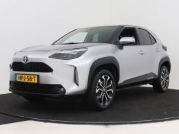 Grijs metallic Gebruikt 2021 Toyota Yaris Cross Edition SUV | € 24.950 (Goede deal) - Afbeelding 1/4