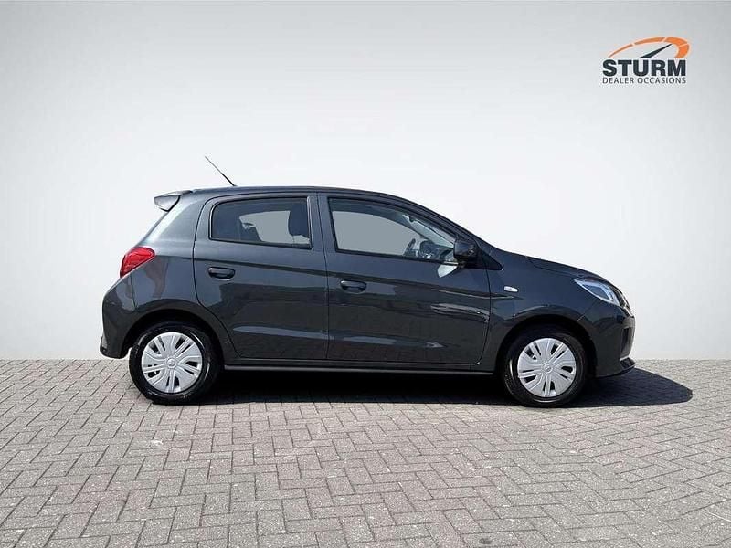 Occasion Mitsubishi Space Star 71 PK (52 kW) 2024 Grijs Hatchback