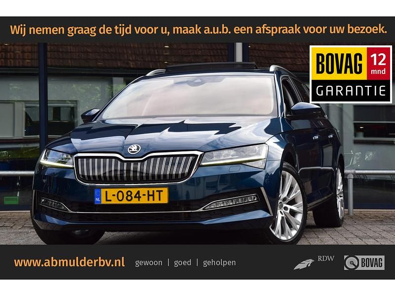 Blauw Gebruikt 2021 Skoda Superb Business Line Stationwagen | € 26.490 (Eerlijke prijs) - Afbeelding 1/4