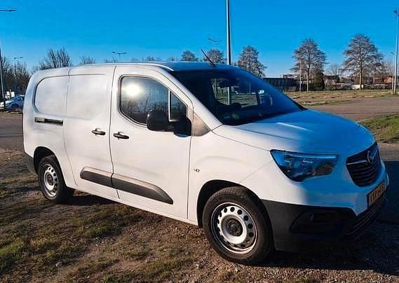 Gebruikt 2023 Opel Combo S | € 11.990 (Goede deal) - Afbeelding 1/4