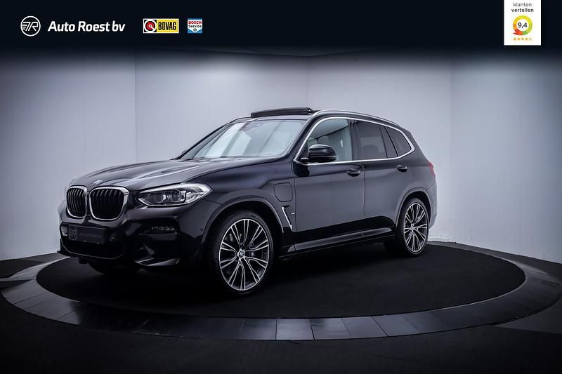 Zwart Occasion 2020 BMW X3 Executive SUV | € 39.025 (Iets duurder) - Afbeelding 1/4