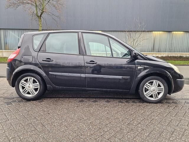 Occasion Renault Scénic II Dynamique 135 PK (99 kW) 2004 Zwart (metallic) MPV