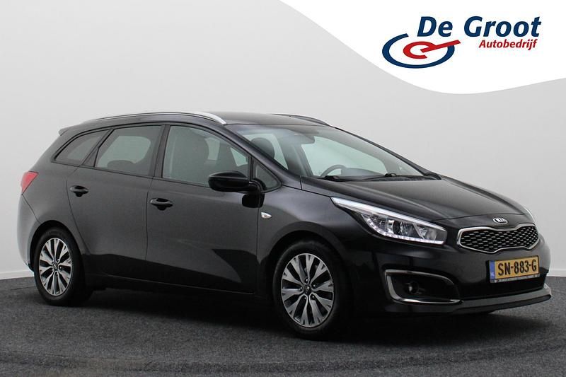 Zwart Gebruikt 2018 Kia Ceed Sportswagon Stationwagen | € 11.950 (Eerlijke prijs) - Afbeelding 1/4