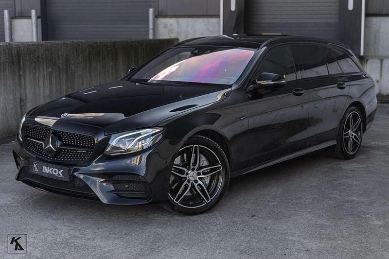 Zwart Gebruikt 2017 Mercedes E43 AMG Premium Sedan | € 38.999 - Afbeelding 1/4