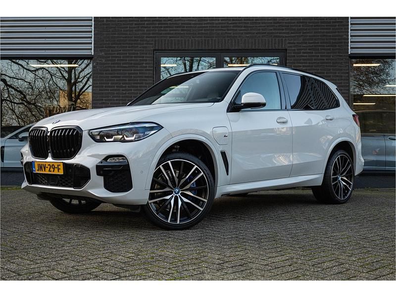 Occasion BMW X5 Executive 211 PK (155 kW) 2021 Wit SUV