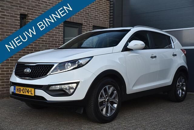 Wit Gebruikt 2015 Kia Sportage SUV | € 11.990 (Goede deal) - Afbeelding 1/4