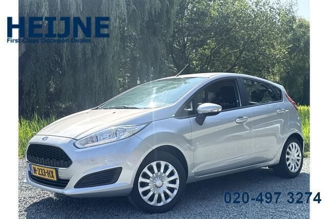 Grijs Gebruikt 2017 Ford Fiesta Style Hatchback | € 7.745 (Eerlijke prijs) - Afbeelding 1/4