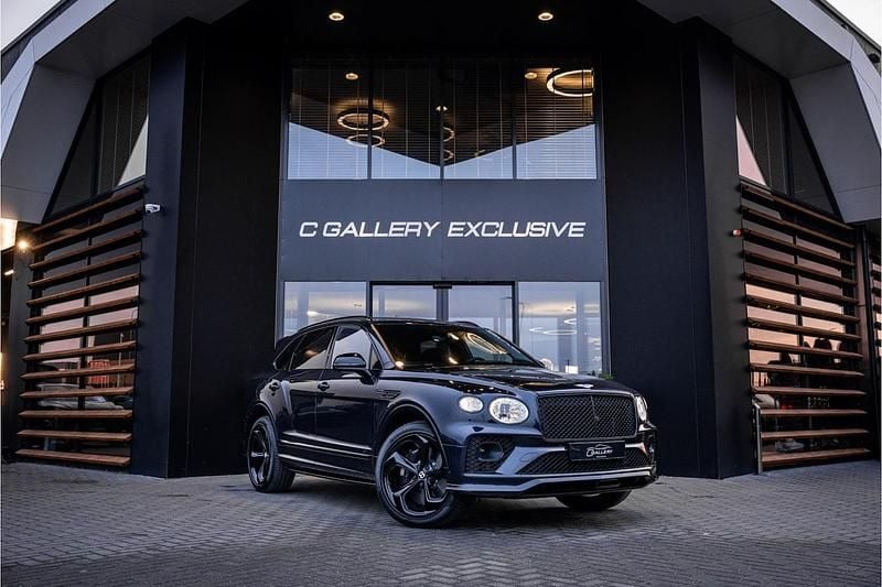 Occasion Bentley Bentayga 551 PK (405 kW) 2022 Blauw SUV