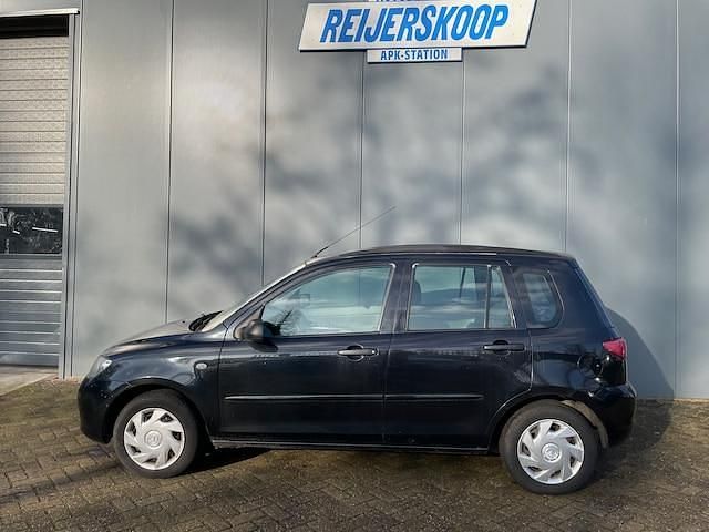 Occasion Mazda 2 Exclusive 2003 Zwart MPV