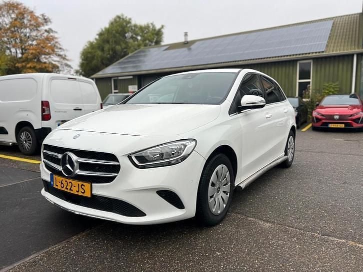 Gebruikt 2021 Mercedes B200 MPV | € 10.345 (Super prijs) - Afbeelding 1/1