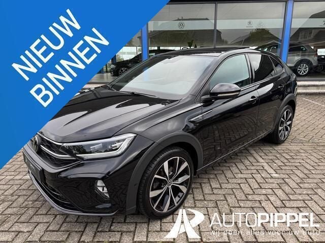 Zwart Gebruikt 2022 VW Taigo Business SUV | € 28.950 (Eerlijke prijs) - Afbeelding 1/4