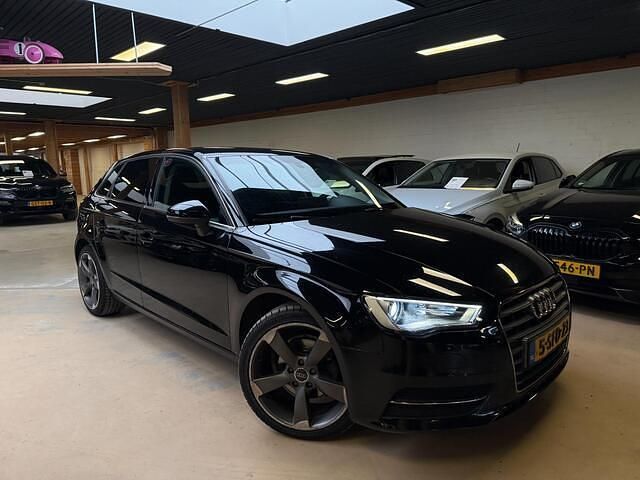 Occasion Audi A3 Sportback Attraction 122 PK (89 kW) 2013 Zwart Hatchback