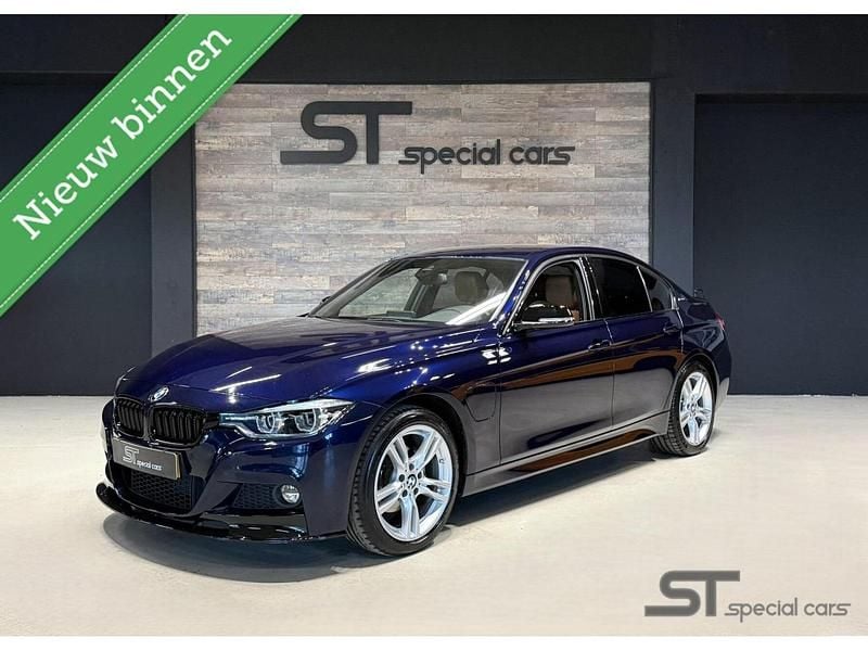 Occasion BMW 330 Executive 252 PK (185 kW) 2017 Blauw Sedan