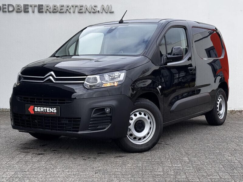 Zwart Gebruikt 2024 Citroën e-Berlingo MPV | € 21.950 (Super prijs) - Afbeelding 1/4