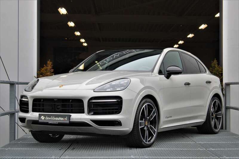 Grijs Gebruikt 2022 Porsche Cayenne SUV | € 99.900 (Duur) - Afbeelding 1/4