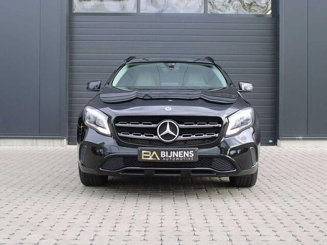 Occasion Mercedes GLA180 122 PK (89 kW) 2018 Zwart SUV