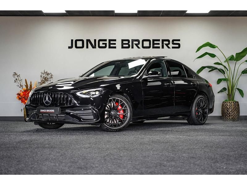 Zwart Occasion 2023 Mercedes C200 AMG line Sedan | € 46.950 (Duur) - Afbeelding 1/4