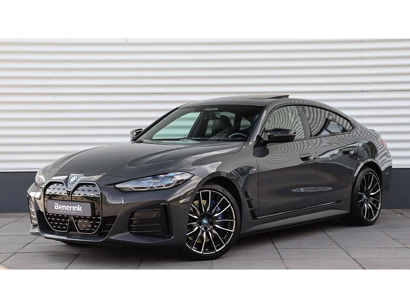 Grijs Gebruikt 2022 BMW i4 Executive Sedan | € 46.950 (Eerlijke prijs) - Afbeelding 1/4