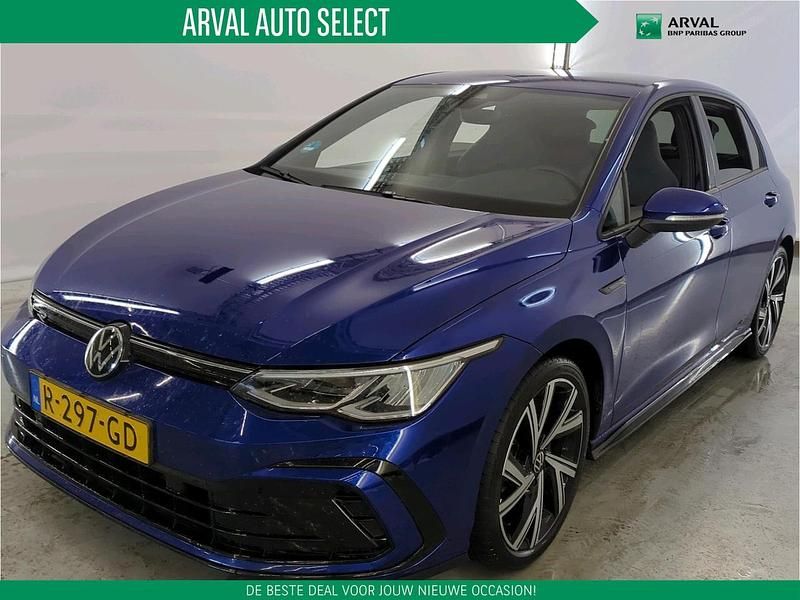 Blauw Gebruikt 2022 VW Golf VIII R-line Hatchback | € 24.850 (Eerlijke prijs) - Afbeelding 1/3