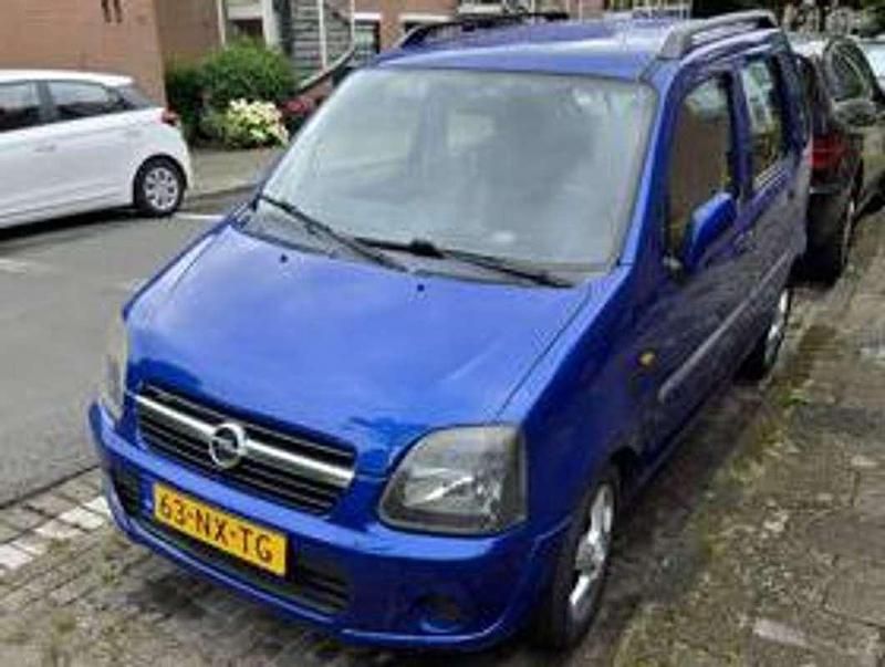 Blauw Gebruikt 2004 Opel Agila Hatchback | € 1.500 (Eerlijke prijs) - Afbeelding 1/4
