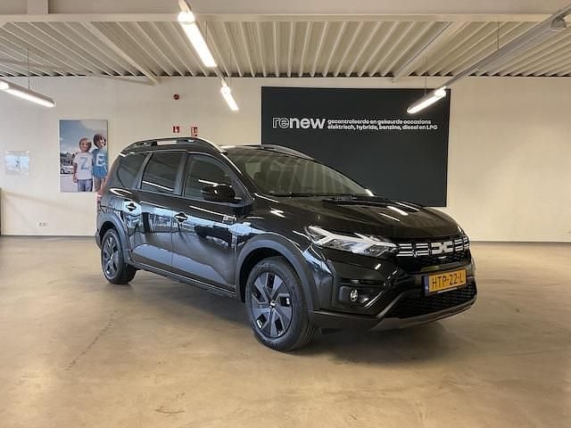 Occasion Dacia Jogger Expression 142 PK (104 kW) 2025 Zwart MPV