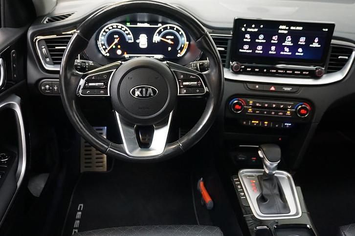 Occasion Kia Ceed Sportswagon 141 PK (103 kW) 2020 Wit, metallic lak Stationwagen