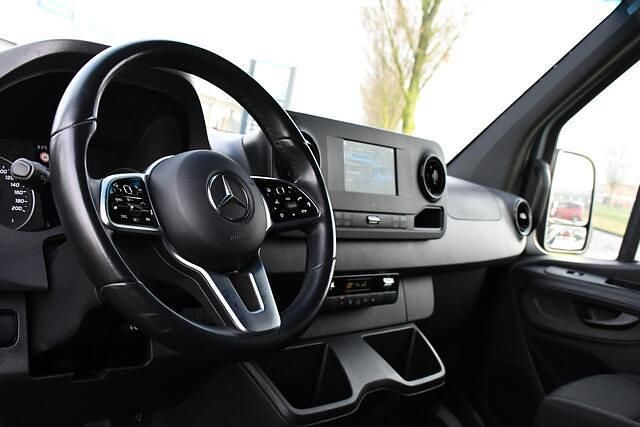 Occasion Mercedes Sprinter AMG 150 PK (110 kW) 2024 Grijs Van