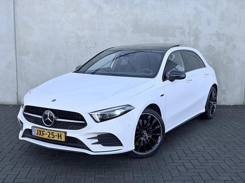 Occasion Mercedes A250 AMG 2021 Wit Hatchback