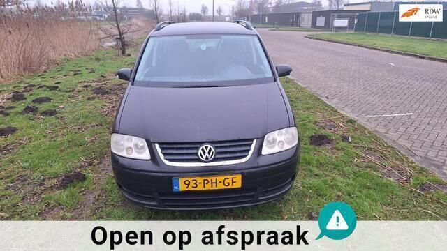 Zwart Gebruikt 2004 VW Touran Trendline MPV | € 1.300 (Eerlijke prijs) - Afbeelding 1/4