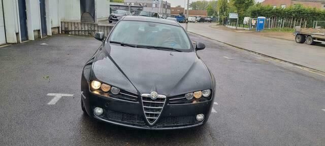 Zwart Gebruikt 2008 Alfa Romeo 159 Distinctive Sedan | € 5.500 (Iets duurder) - Afbeelding 1/4