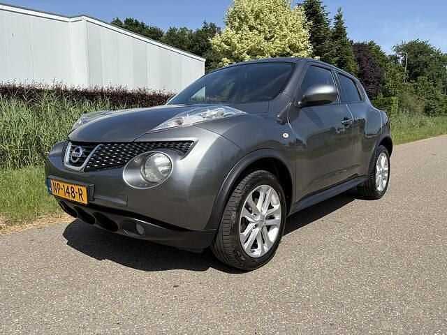 Grijs Gebruikt 2011 Nissan Juke Tekna SUV | € 6.950 (Goede deal) - Afbeelding 1/4