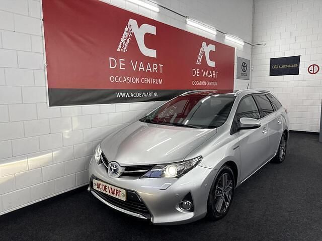 Occasion Toyota Auris 99 PK (72 kW) 2014 Grijs Stationwagen