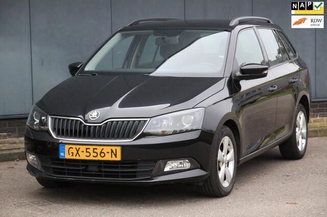 Zwart Gebruikt 2015 Skoda Fabia Ambition Stationwagen | € 4.875 (Eerlijke prijs) - Afbeelding 1/4