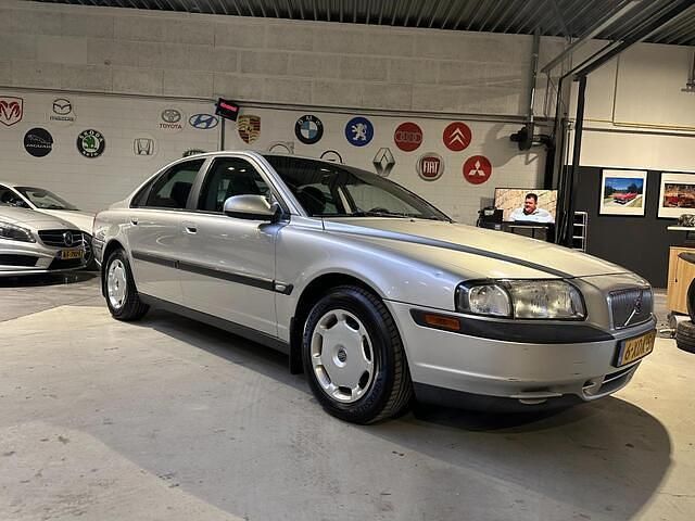 Occasion Volvo S80 Comfort 140 PK (102 kW) 2001 Grijs Sedan