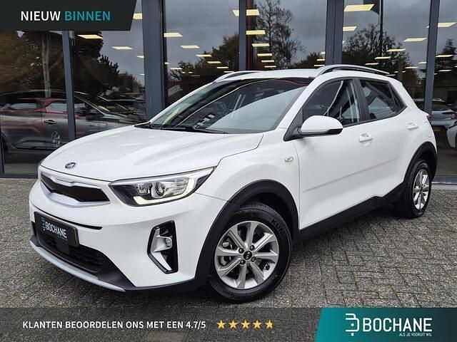 Clear white (ud) Gebruikt 2021 Kia Stonic SUV | € 19.500 (Goede deal) - Afbeelding 1/4