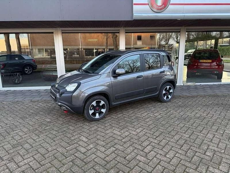 Occasion Fiat Panda Cross Cross 69 PK (50 kW) 2023 Grijs (metallic) Hatchback