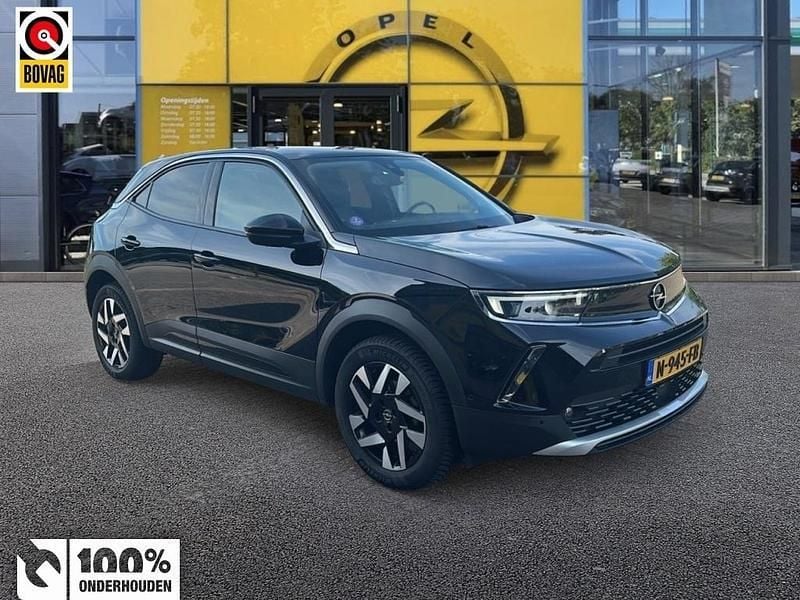 Zwart Gebruikt 2021 Opel Mokka Elegance SUV | € 20.350 (Iets duurder) - Afbeelding 1/4