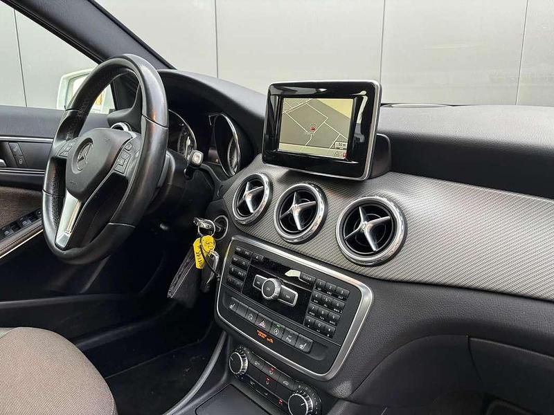 Occasion Mercedes GLA200 Ambition 156 PK (114 kW) 2015 Wit SUV