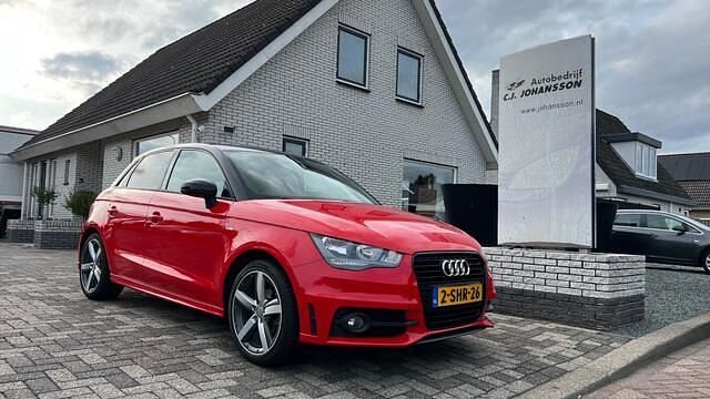 Rood Gebruikt 2013 Audi A1 Sportback Admired Hatchback | € 9.950 (Eerlijke prijs) - Afbeelding 1/4