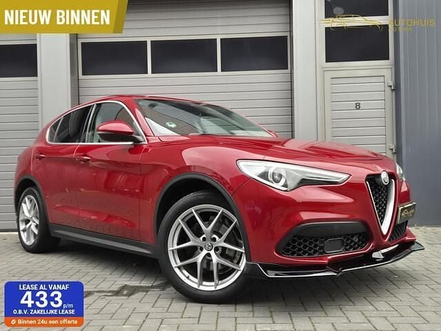 Rood Gebruikt 2018 Alfa Romeo Stelvio SUV | € 26.995 (Eerlijke prijs) - Afbeelding 1/4