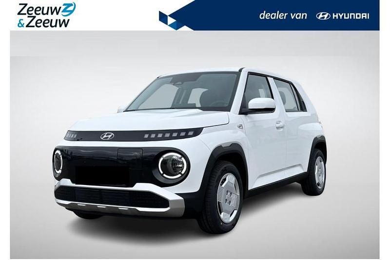 Zwart Nieuw 2025 Hyundai Inster Hatchback | € 22.500 (Super prijs) - Afbeelding 1/3